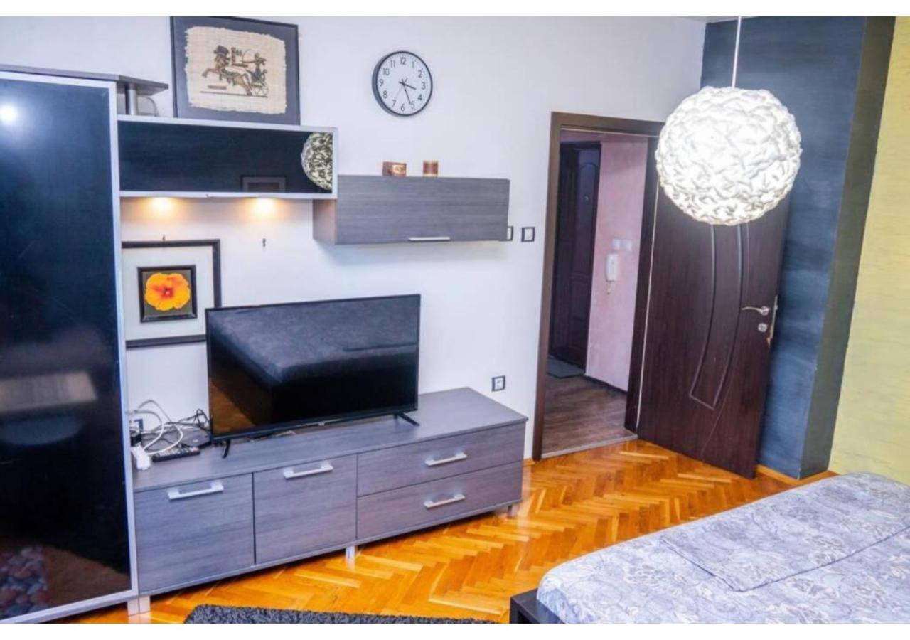 Luxury Apartment On The First Line To The Sea Бургас Экстерьер фото